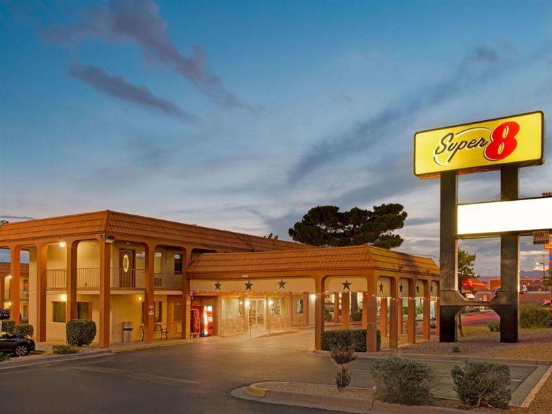 Super 8 By Wyndham El Paso Airport Hotel Екстериор снимка